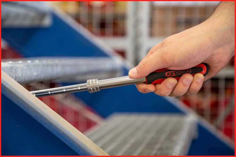 KS Tools teleskopinis perjungiamas terkšlinis raktas 3/8", 72 dantukai, 914.3820