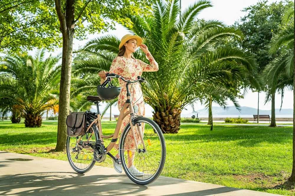 Licorne Bike miesto dviratis su aliuminio rėmu, 26 colių ratais, 21 pavara, Stella Plus