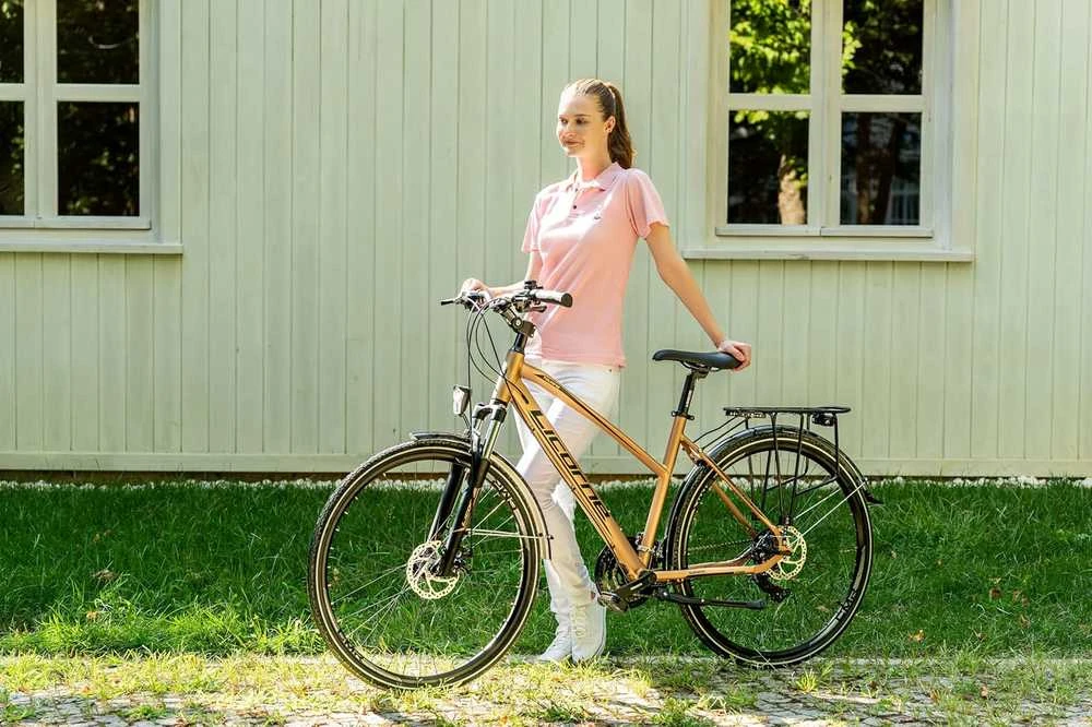 Licorne Bike trekkinginis dviratis 28 colių, aliuminio rėmas, diskiniai stabdžiai, 21 pavaros
