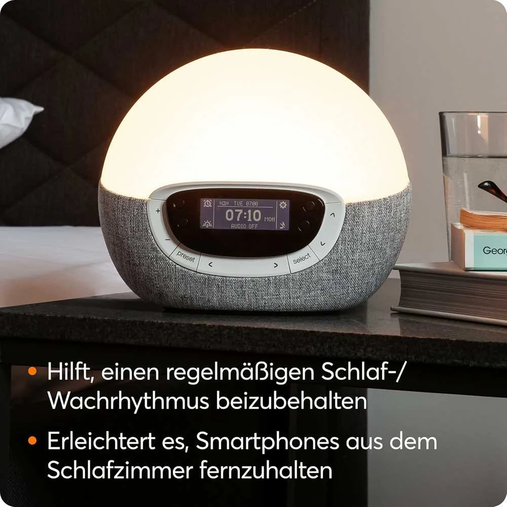 Lumie Bodyclock Shine 300 šviesos žadintuvas su radiju ir 15 garsų, baltas