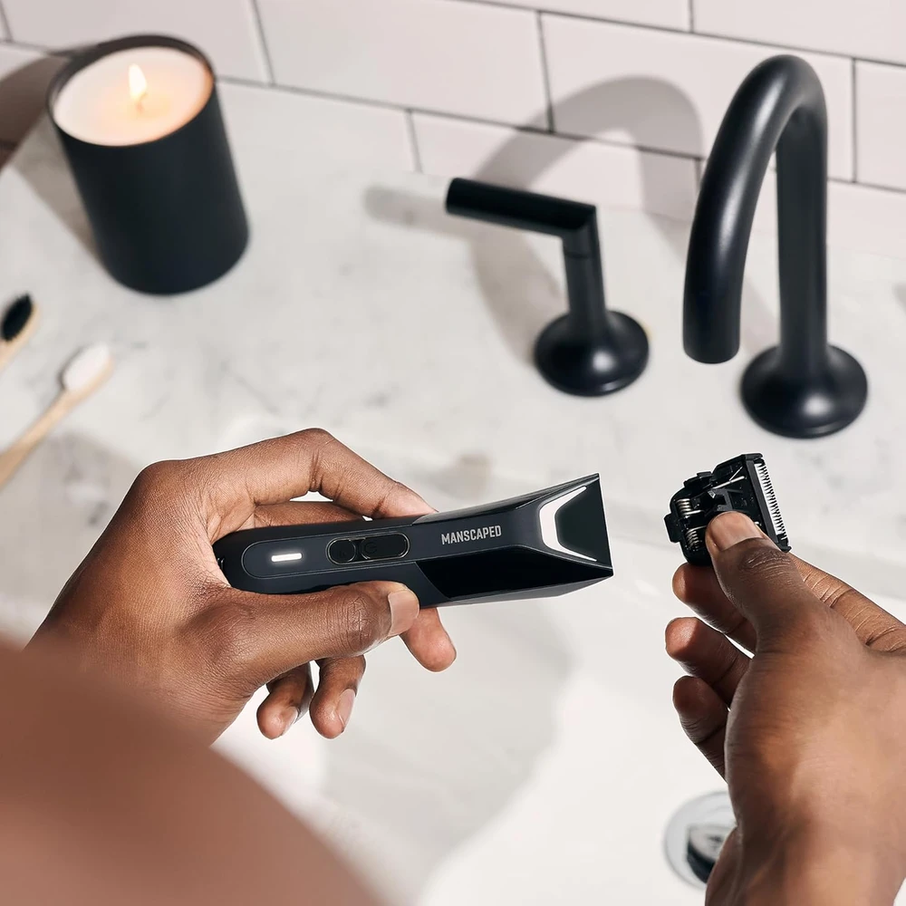 MANSCAPED kūno ir kirkšnių kirpimo mašinėlė su SkinSafe dviguba galvute, USB-C įkrovimas, Lawn Mower 5.0 Ultra