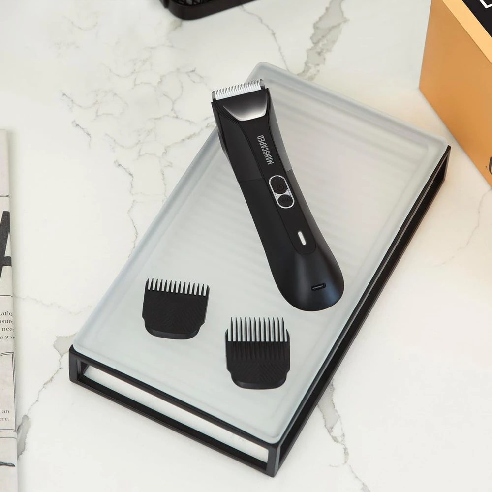 MANSCAPED kūno plaukų kirpimo mašinėlė vyrams The Lawn Mower 4.0 PRO, keramikiniai ašmenys, USB-C įkrovimas, vandeniui atspari