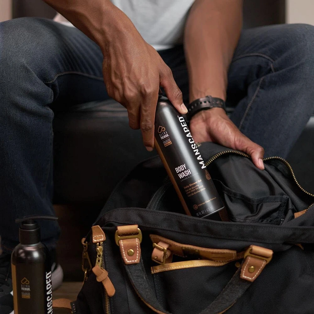 MANSCAPED vyriškas dušo gelis su alaviju ir jūros druska, 475 ml, BW16-INTL