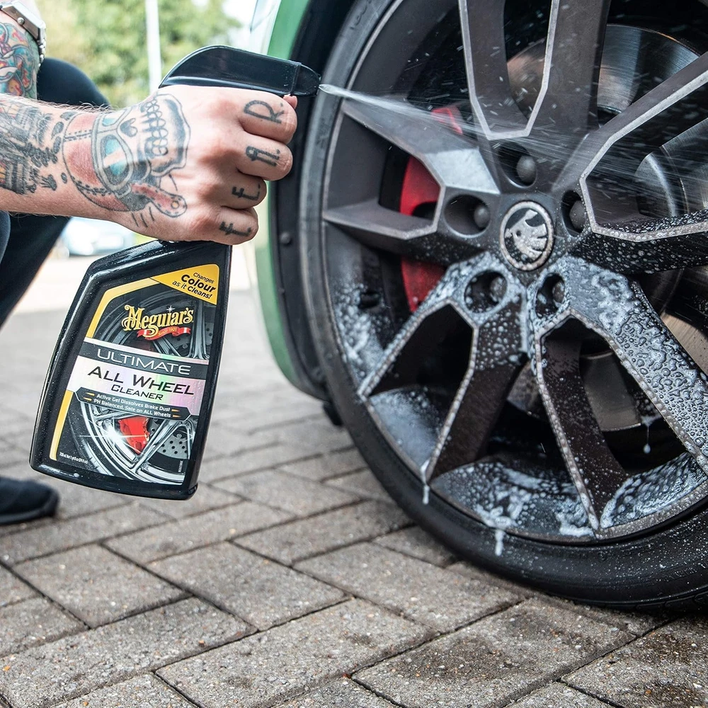 Meguiar's ratlankių valiklis Ultimate All Wheel Cleaner 709 ml G180124EU