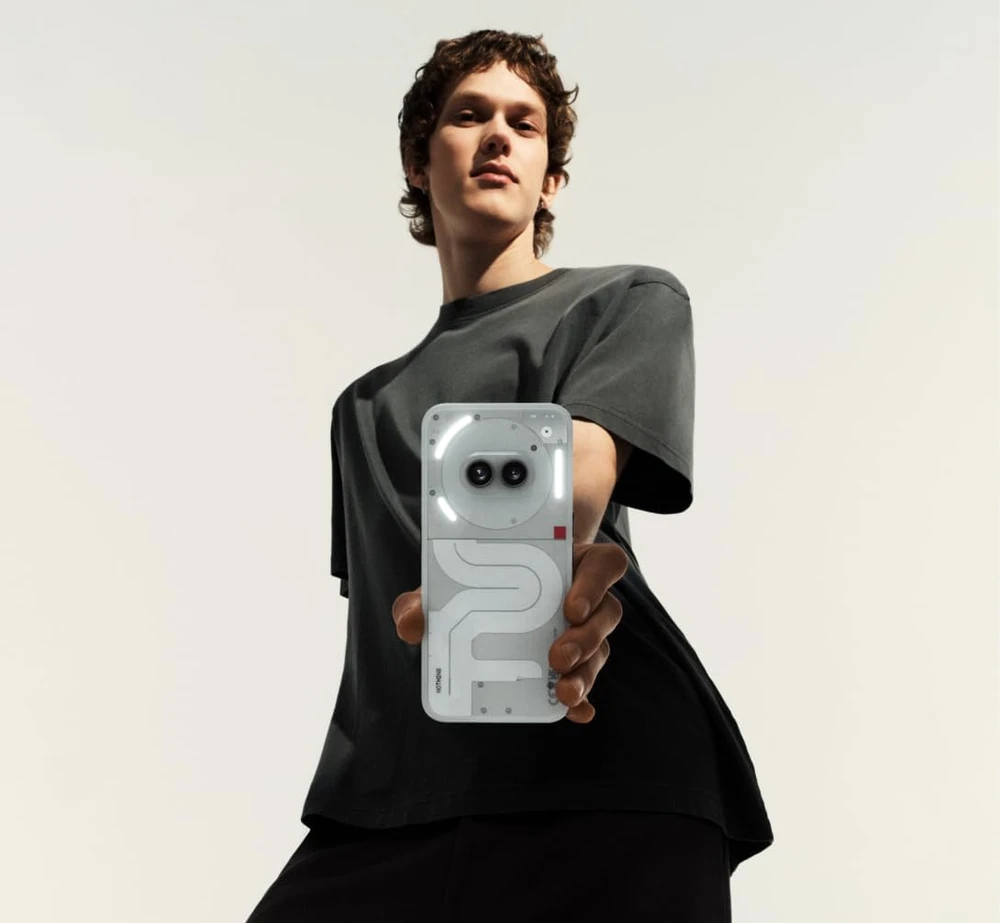 Išmanusis telefonas Nothing Phone (2a), 8+128 GB, Baltos spalvos