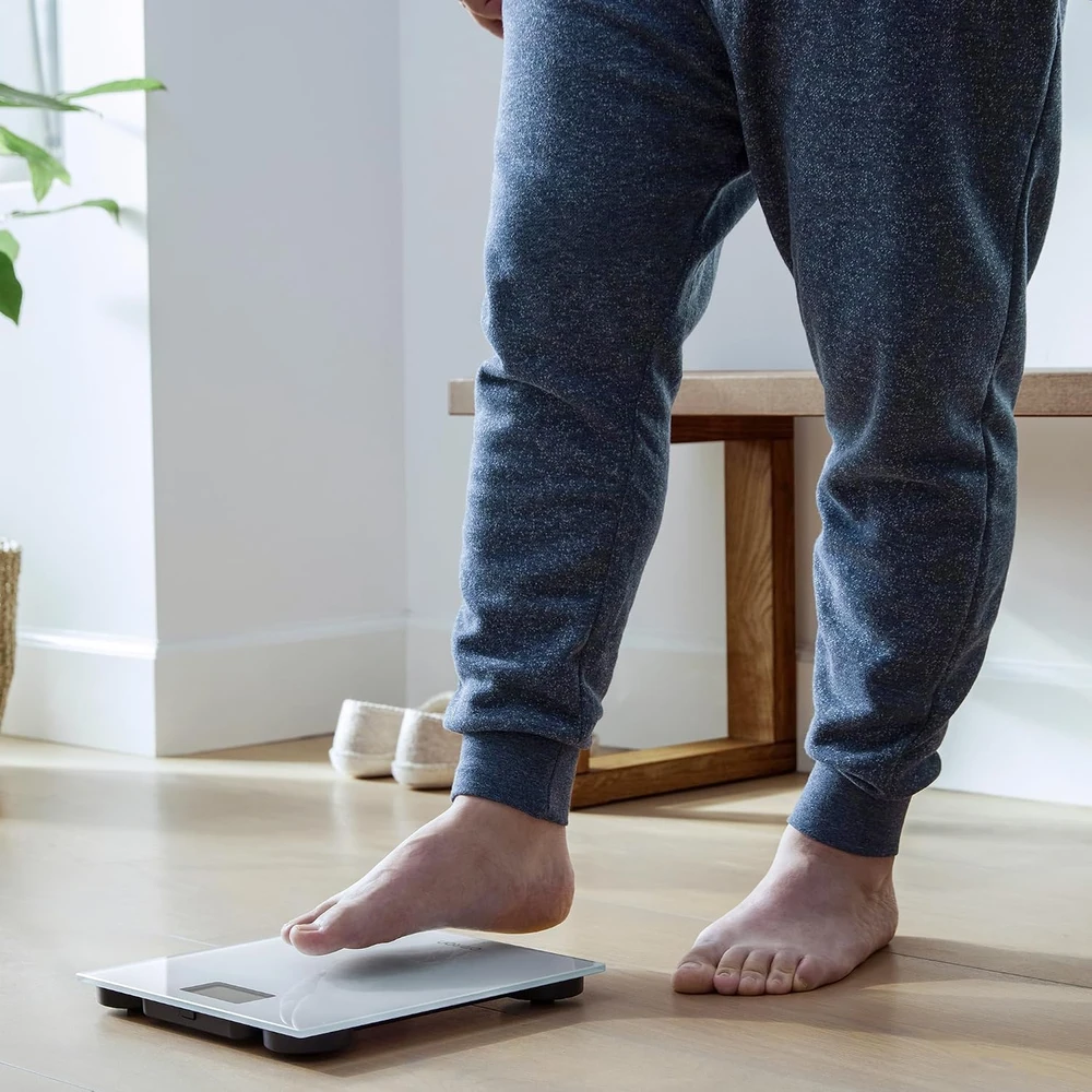 Skaitmeninės Svarstyklės - Omron HN300T2 150kg Bluetooth Atmintis 30 Įrašų Pilka