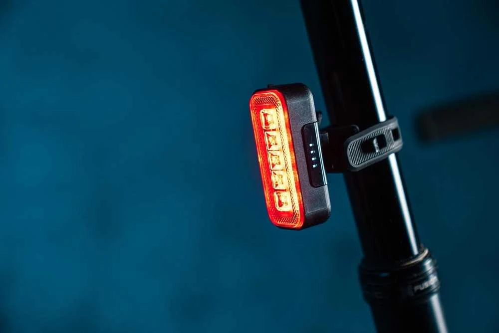 OSRAM dviračio šviestuvų rinkinys LEDsBIKE COMPACT 50 SET, 50 lux, akumuliatoriniai, trys ryškumo režimai