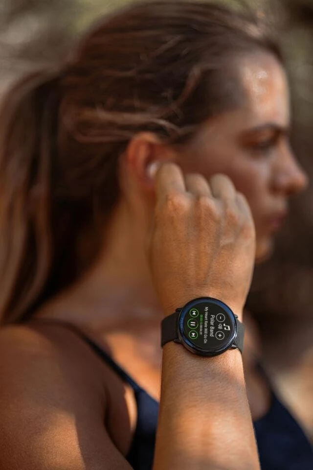 Polar išmanusis laikrodis Ignite 3 su AMOLED ekranu, GPS, miego analize, tiksliu pulsu