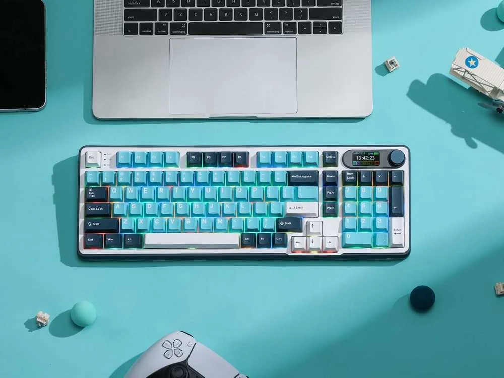 RK ROYAL KLUDGE S98 mechaninė belaidė klaviatūra su išmaniu ekranu, 96 %, BT / 2,4 GHz/USB-C, RGB