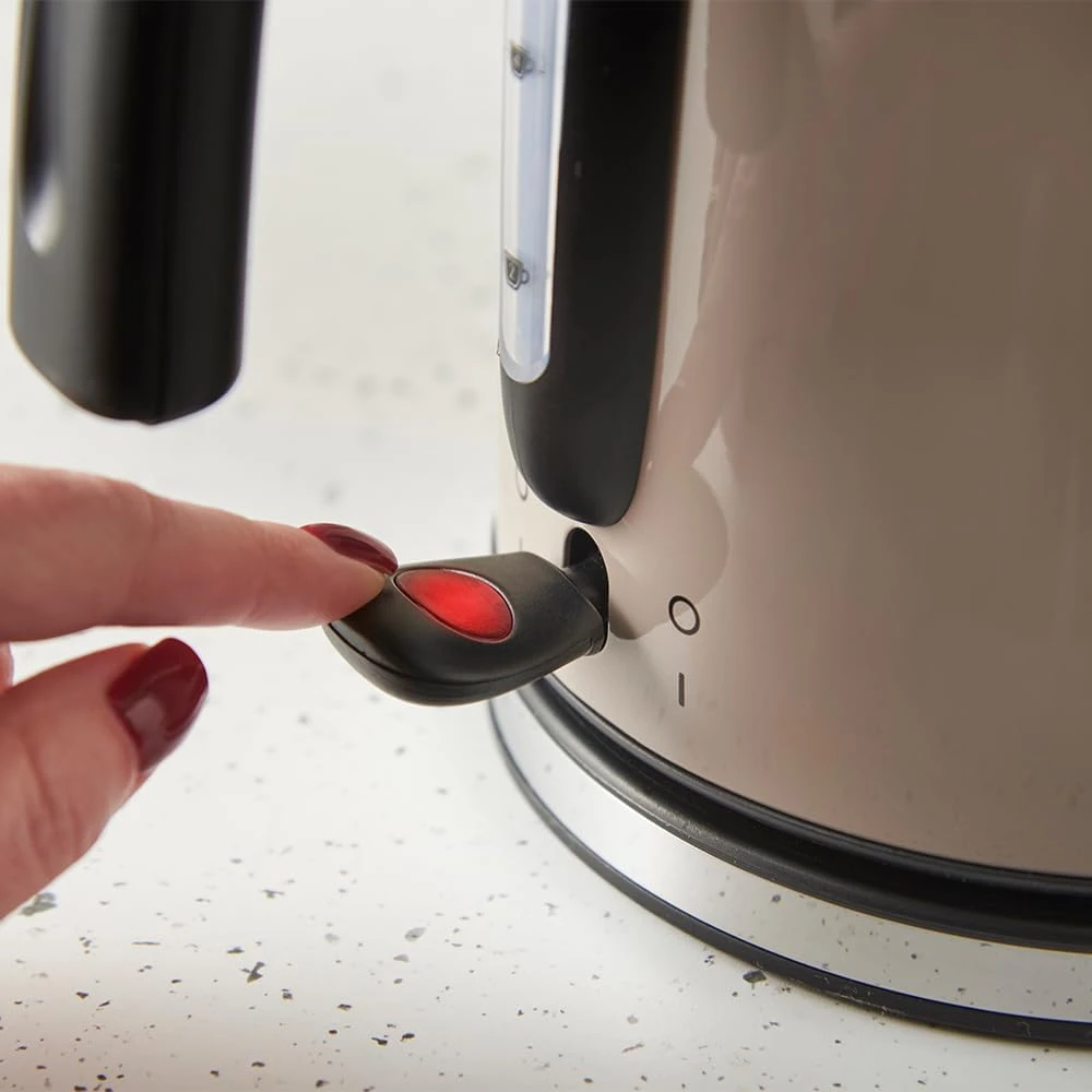Russell Hobbs elektrinis virdulys Colours Plus Mocha 1.7 l 2400 W 28511-70