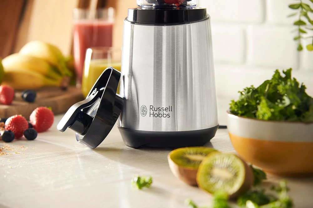 Russell Hobbs personalinis trintuvėlis smoothie, 300 W, 600 ml indas, nerūdijančio plieno peiliai, Mix&Go 23472-56