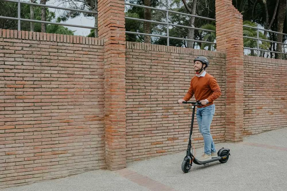 Segway Ninebot KickScooter F2 PRO