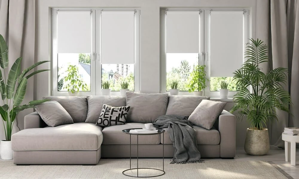 Sonello užtemdanti roletė langui 95 x 150 cm, be gręžimo, kremine spalva, poliesterio