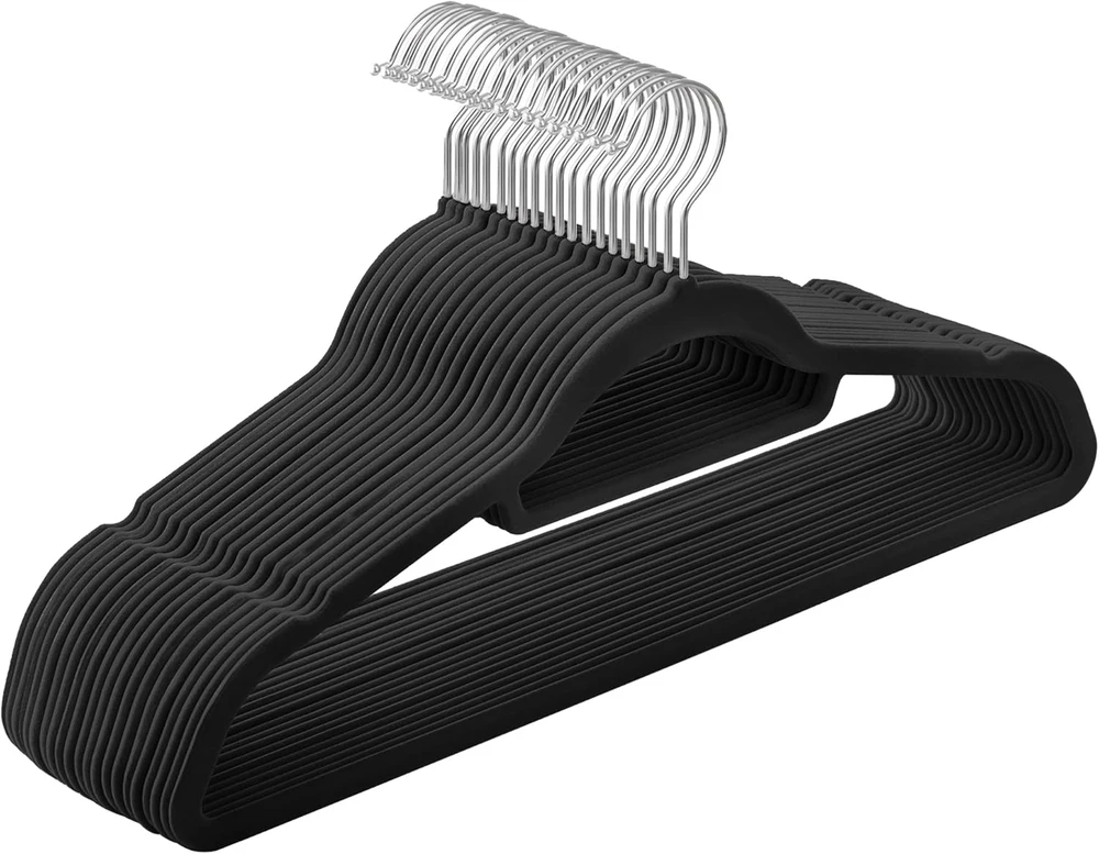 SONGMICS aksamitiniai pakabos drabužiams, komplektas 20 vnt., 0,6 cm plonumo, su 360° pasukamu kabliuku, juodi CRF20B