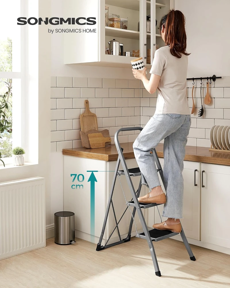 SONGMICS sulankstomos plieninės 3 pakopų kopėčios su rankena, 150 kg, GSL003GY01