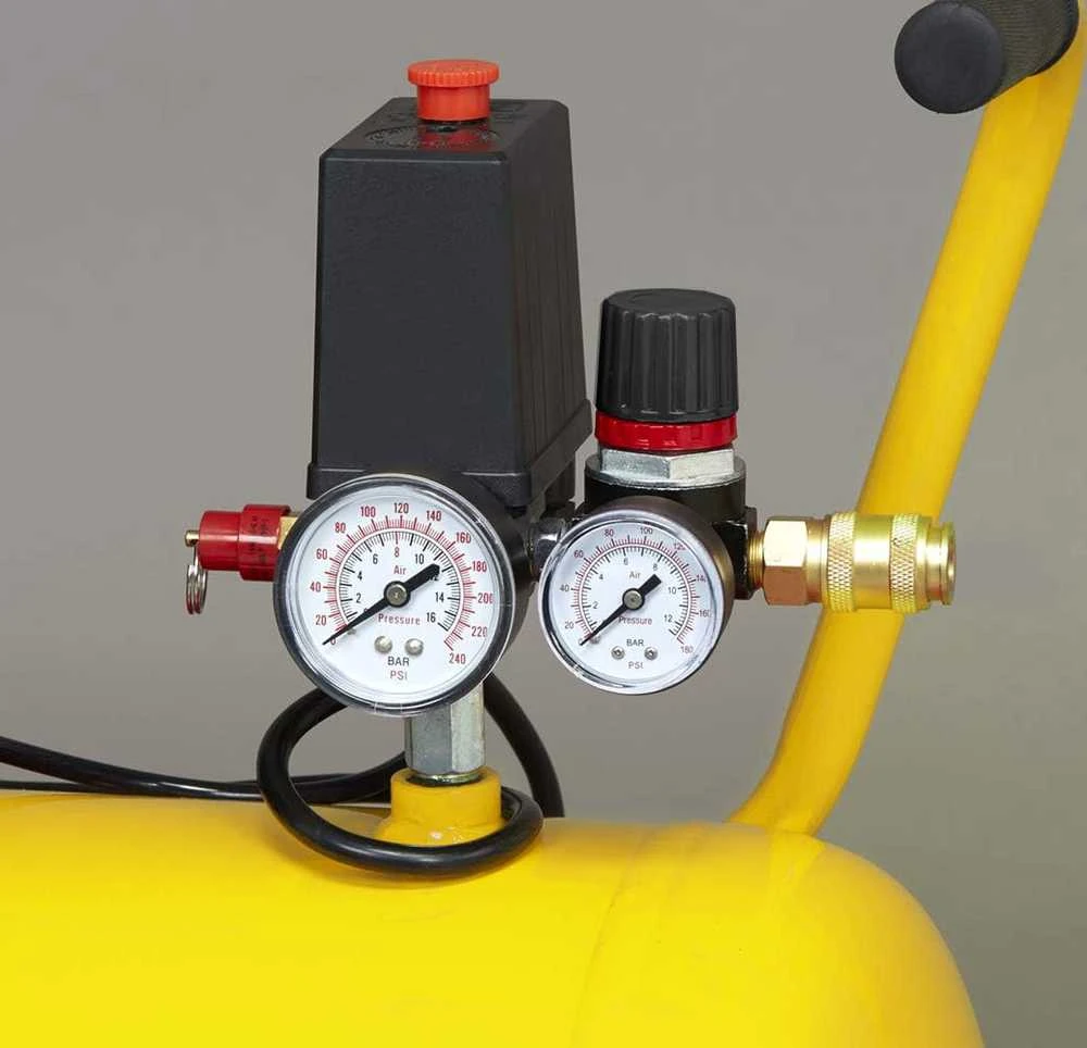 Stanley oro kompresorius 24 l 2 AG 8 bar metalinis FCCC404STN005