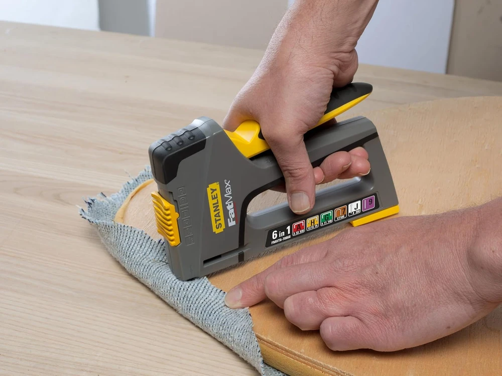 Stanley universalus plastikinis kabiakalis - viniakalis TR75 6in1
