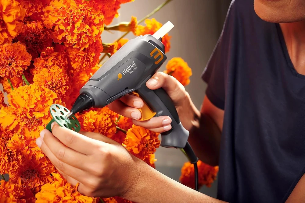 STEINEL PISTOLET DO KLEJU GLUEMATIC 3011+WALIZKA