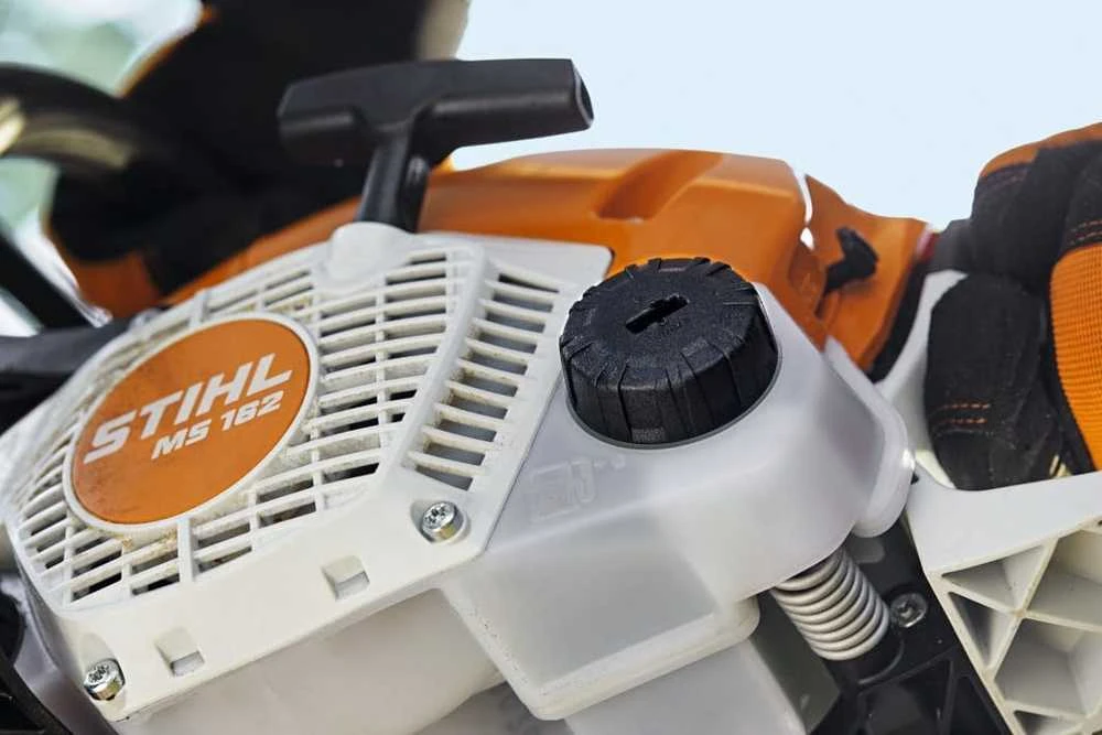 Stihl benzininis grandininis pjūklas 30 cm juosta 1,2 kW MS 162