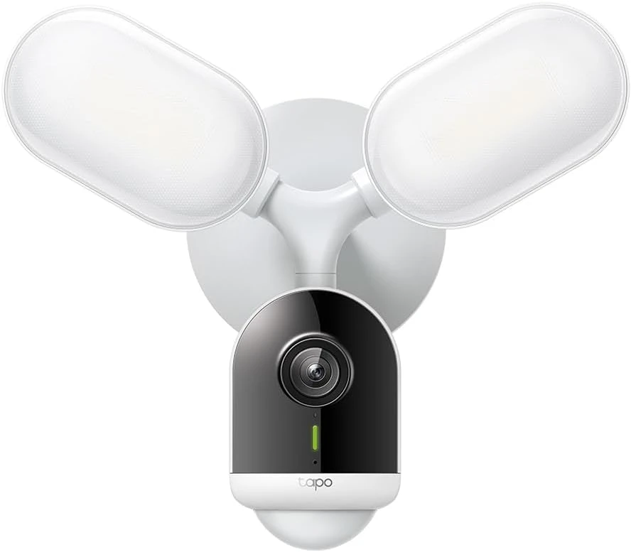 TP-LINK | „Smart Floodlight“ apsaugos kamera | Tapo C720 | 4 MP | 2,1 mm/ F2,1 | IP65 | H.264 | Micro SD, maks. 512 GB