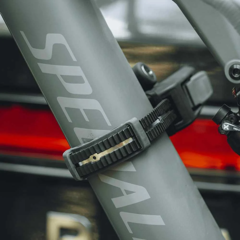Thule automobilinis dviračių laikiklis, 2 dviračiams, juodas, 17.3kg, 978100