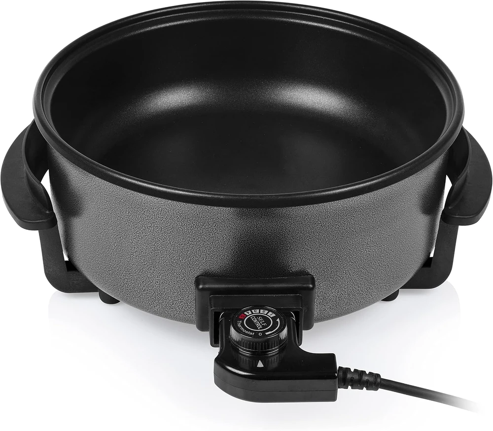 Tristar | Daugiafunkcinė grilio keptuvė XL | PZ-9135 | Skersmuo 30 cm | Grilis | 1500 W | Komplekte dangtelis | Fiksuota rankena | Juodas