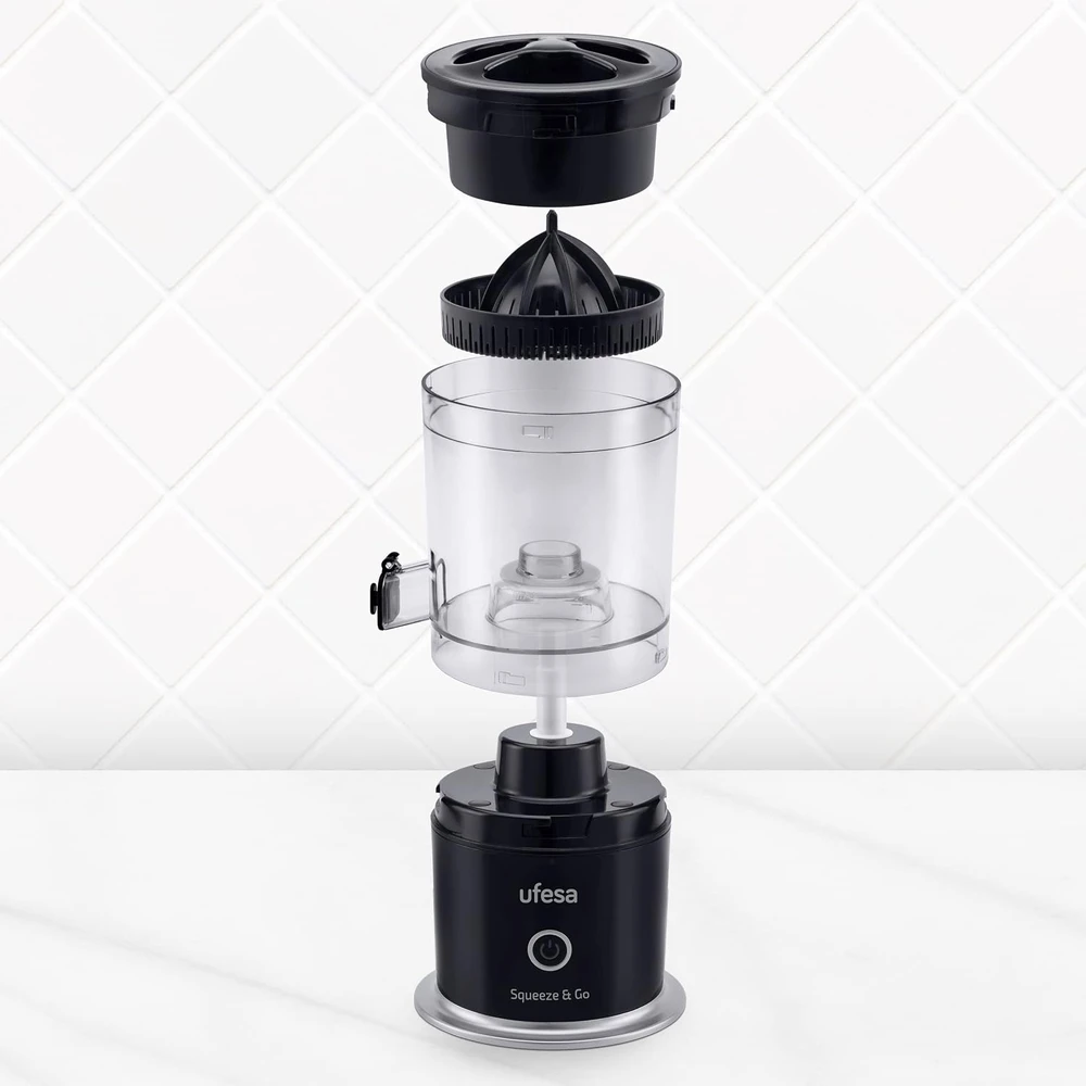 Ufesa elektrinė citrusinių vaisių sulčiaspaudė Squeeze & Go, 45 W, 220 ml, USB-C