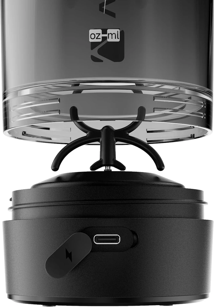 VOLTRX elektrinis baltymų kokteilių plaktuvas USB-C, 600 ml, 6000 aps./min., VT004