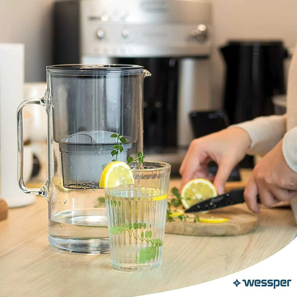 Wessper vandens filtruojantis ąsotis, borosilikatinio stiklo, 2,5 l, su filtrais, suderinamas su Brita Maxtra, juodas, AQUAMAX Crystalline