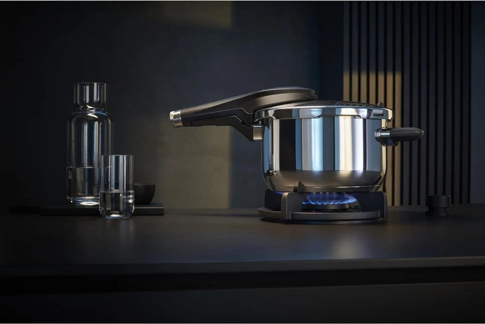 WMF greitpuodis indukcijai, 4.5 l talpa, nerūdijantis plienas, 22 cm, 1000 W