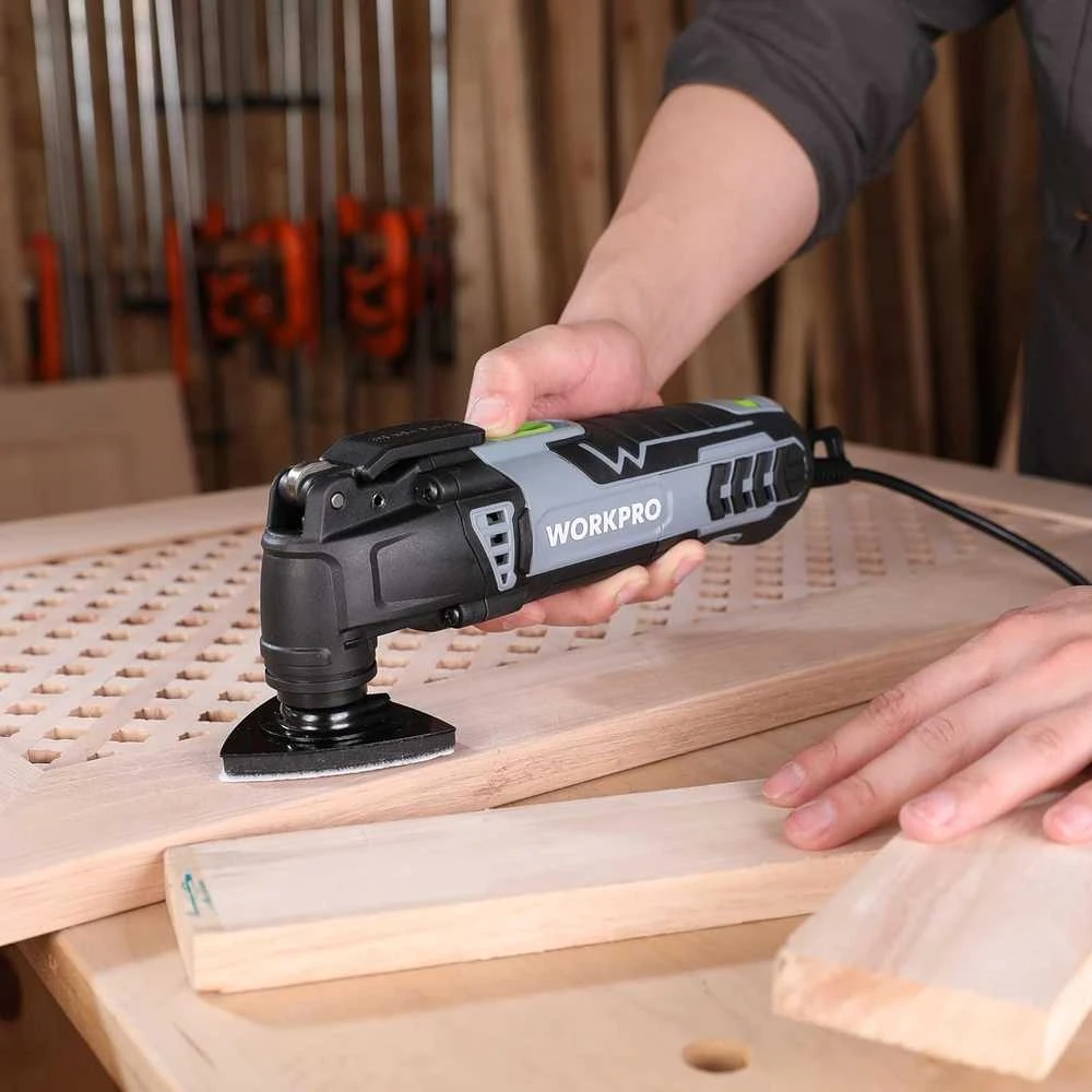 WORKPRO daugiafunkcinis osciliacinis įrankis 300W, 7 greičiai, su 17 priedų, W124746AU