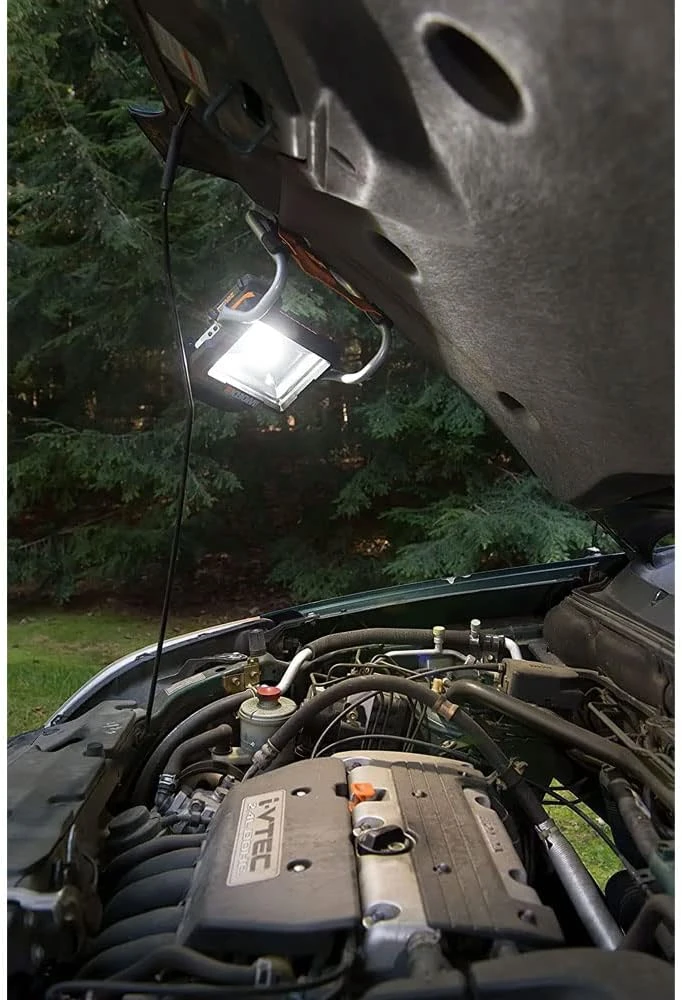 WORX akumuliatorinė LED darbinė lempa 20 V, 1500 lm, 360° kampas, WX026.9