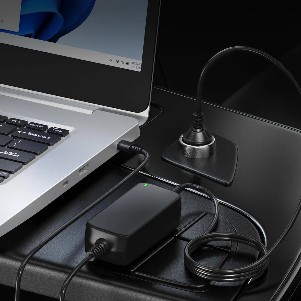 Zolt automobilinis USB-C įkroviklis 100 W 12–24 V nešiojamiesiems kompiuteriams ir telefonams