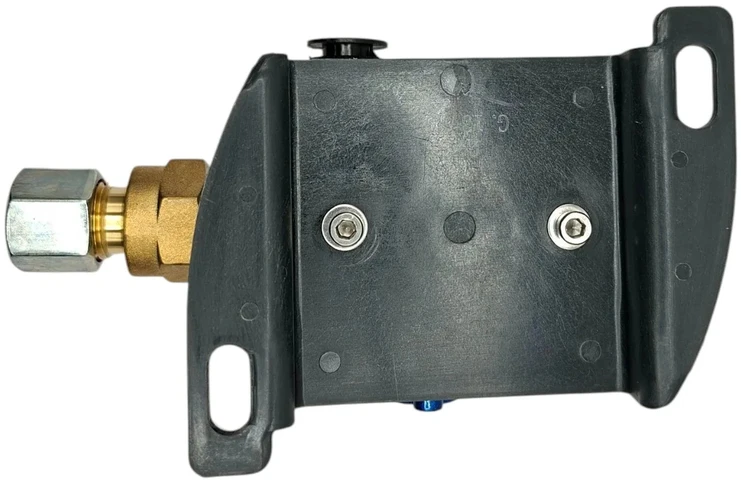 30 mbar dujų slėgio reguliatorius M20×1,5 – 10 mm, sieninis montavimas kemperiams ir valtims