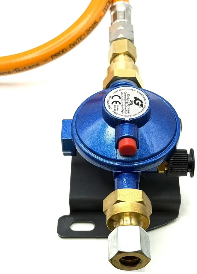 30 mbar LPG dujų slėgio reguliatorius su 80 cm aukšto slėgio žarna W20 RH × 20 mm LH (M20×1,5) kemperiams ir valtims