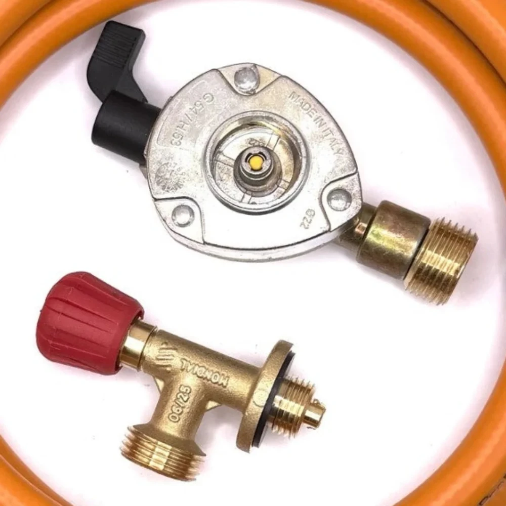 LPG aukšto slėgio dujų žarna 1,5 m su 22 mm Clip-On adapteriu ir Campingaz 901 / 904 / 907 jungtimi