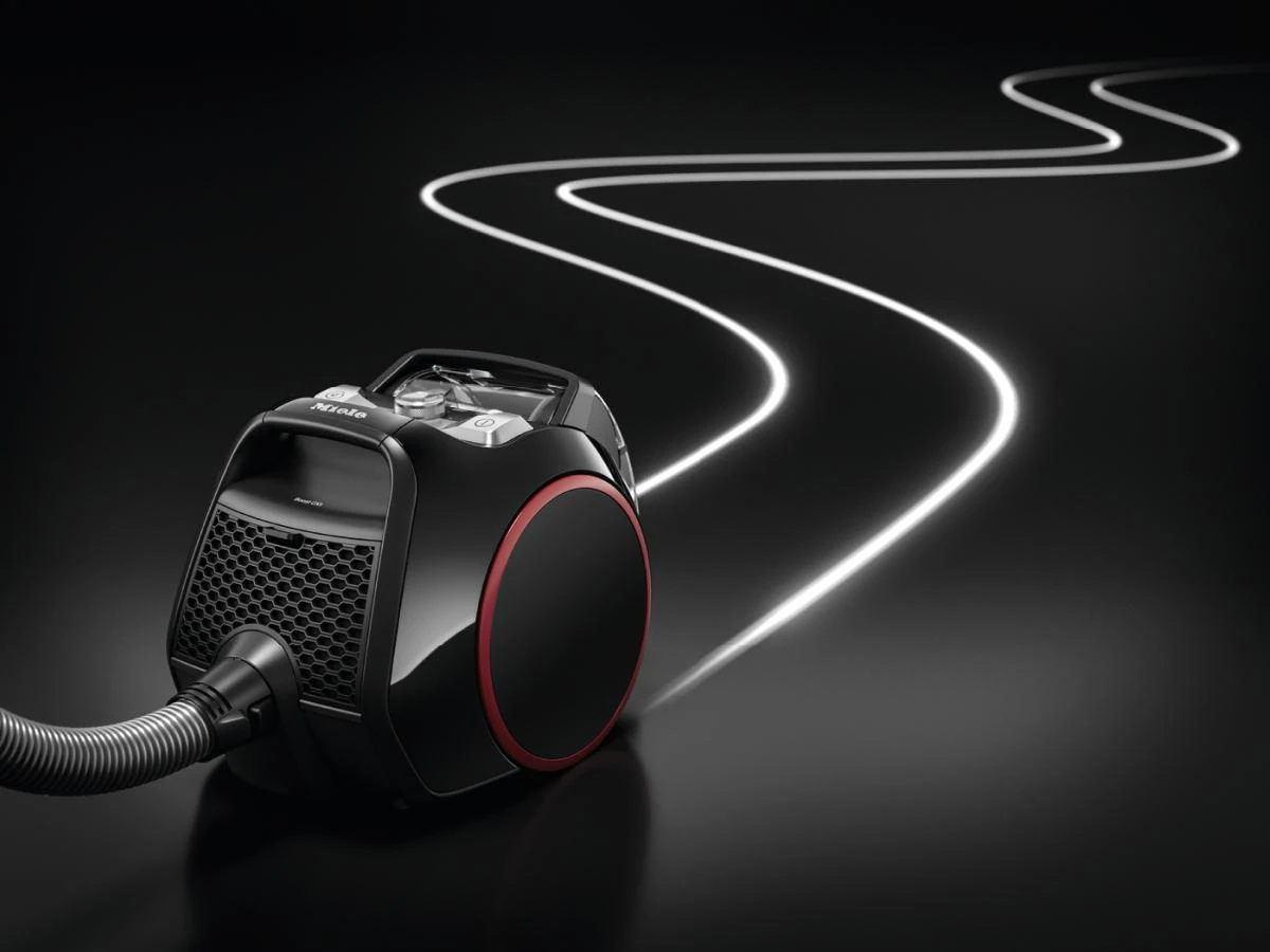 Miele Boost CX1 PowerLine juodas cikloninis dulkių siurblys