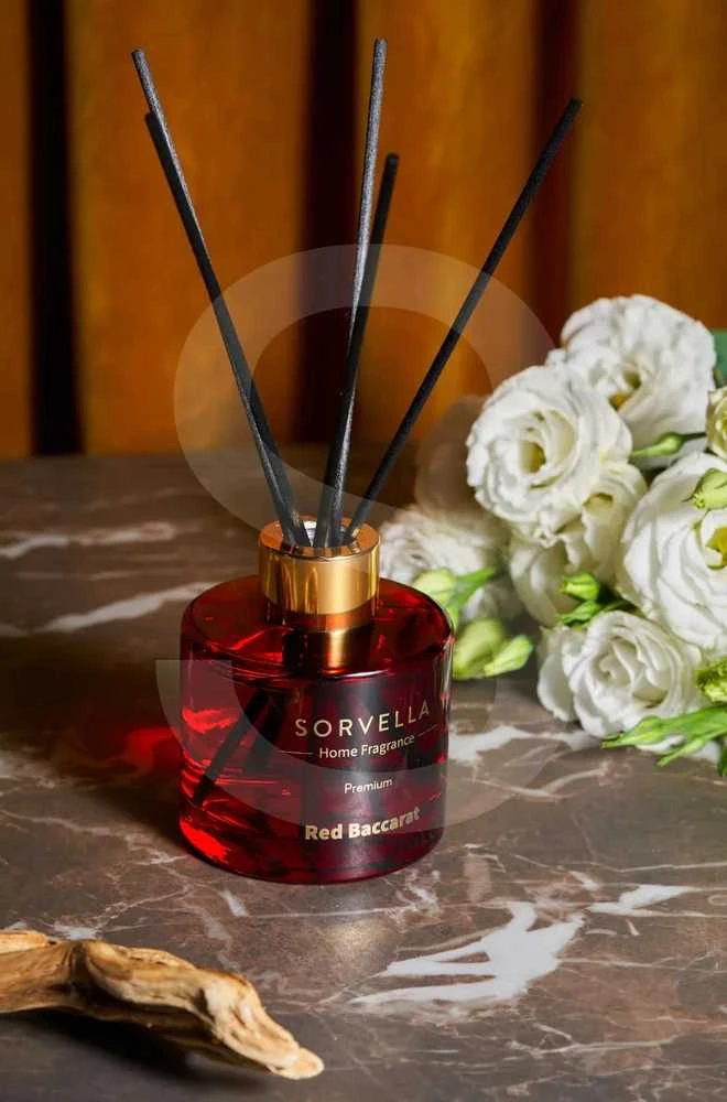 Drėkintuvas Sorvella Perfume Raudona Baccarat, 120 ml