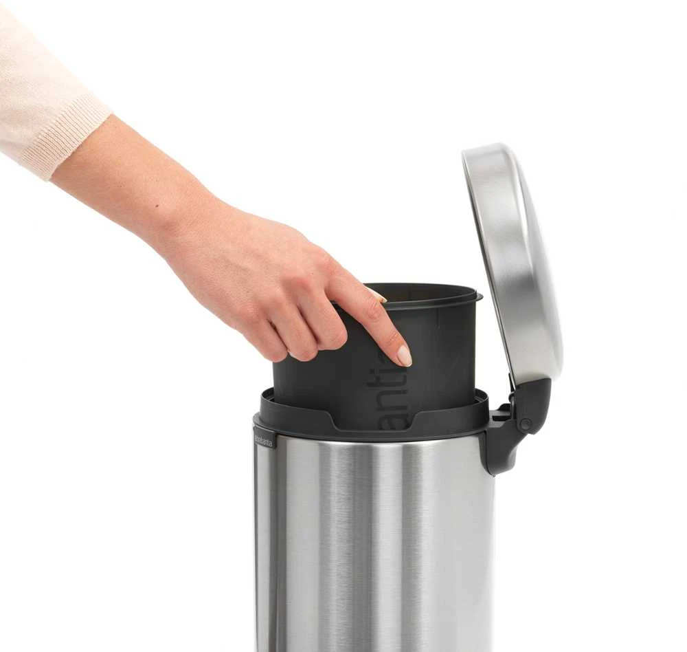 Brabantia Šiukšlių dėžė atidaroma koja, 3 L