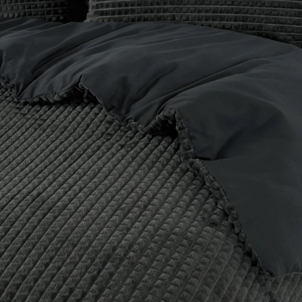 Patalynės komplektas Sleeptime languota pliušinė patalynė Check Teddy – juoda, 140x200cm