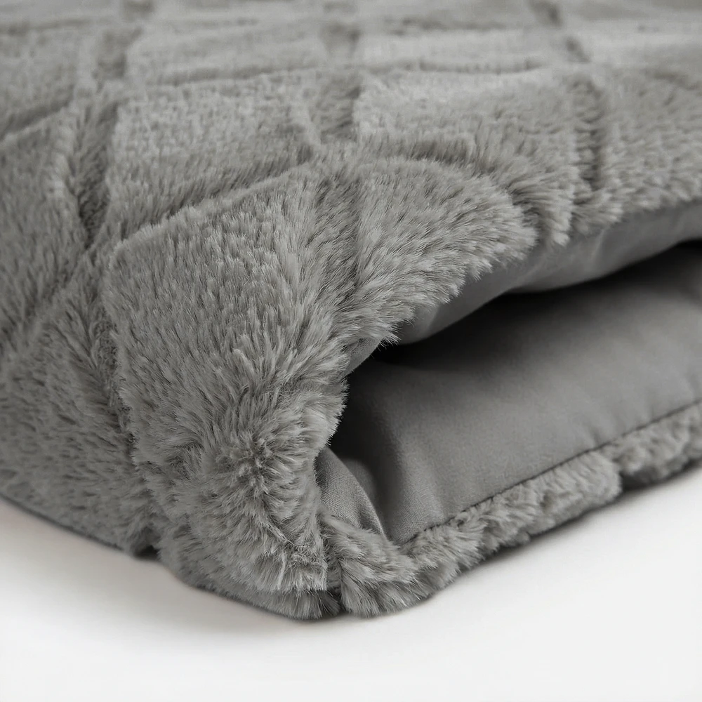 Patalynės komplektas Sleeptime Šerpa ir mikropluošto patalynė Faux Fur šviesiai pilka 140x200