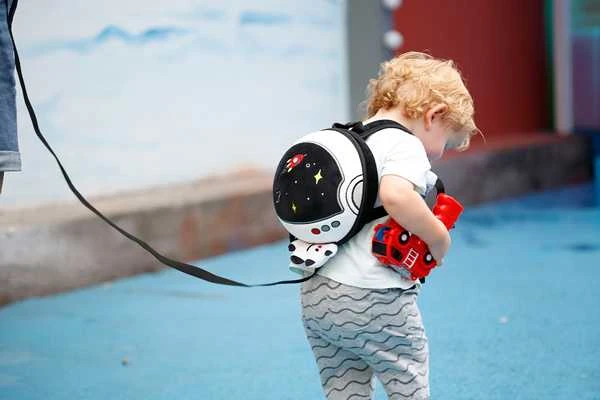 Vaikiška kuprinė astronautas