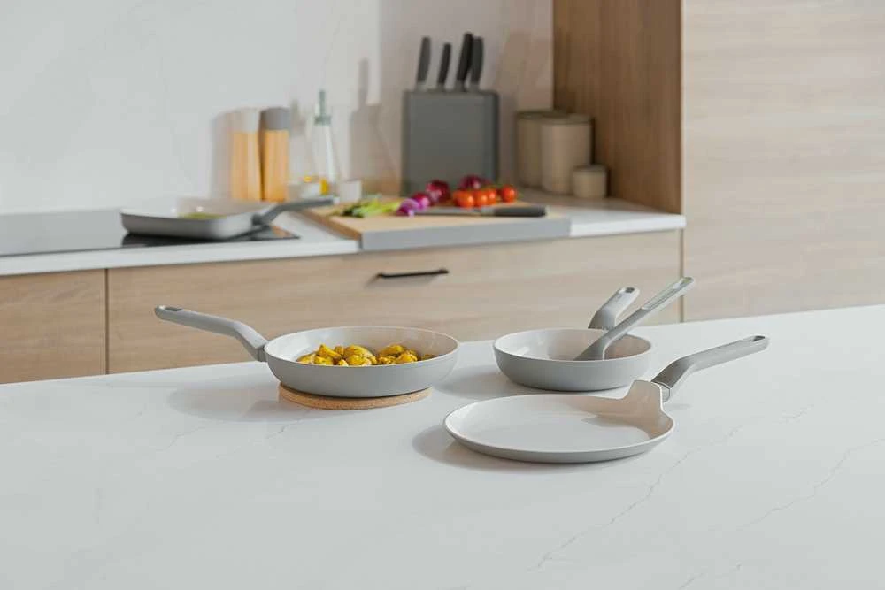 BergHOFF Balance Moonmist 4 dalių keptuvių rinkinys su mentelė