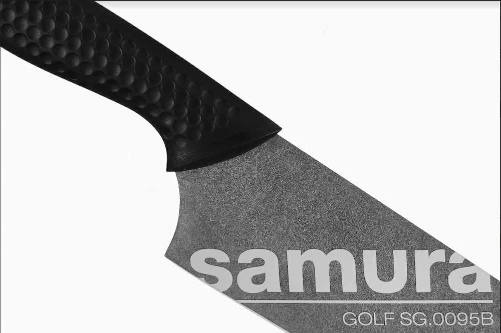Samura GOLF Stonewash Santoku 180 mm – AUS-8 58 HRC, juodas ergonom. rankena, universalus virtuvės peilis