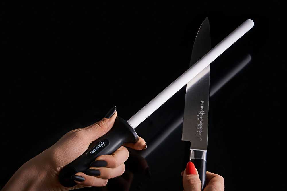 Samura S-600 Keraminis šlifavimo strypas 10"/254mm su plastikine rankena