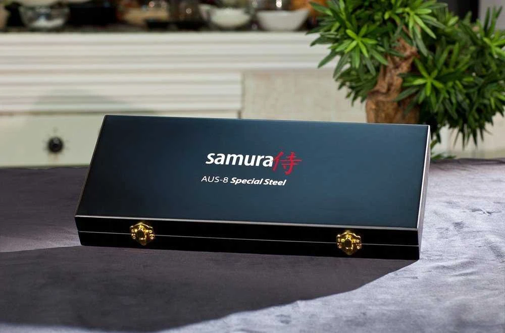 Samura MO-V rinkinys 3vnt. peiliai Pjovimas 90mm / Naudingumas 125mm / Virėjos 200mm iš AUS 8 Japoniškas plienas 59 HRC