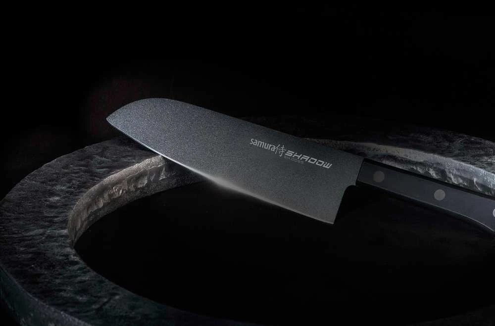 Samura SHADOW Universalus Santoku peilis su juoda nepridegančia danga 7,0"/175mm iš AUS 8 japoniško plieno 59 HRC
