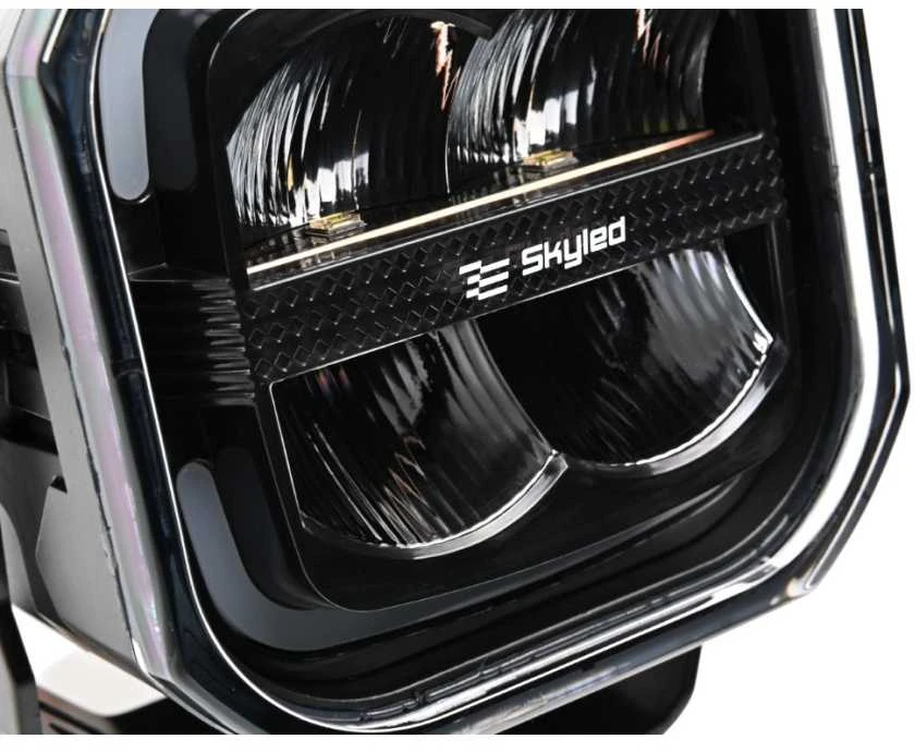 Darbinis žibintas SKYLED Pavo 80F, 12-48V, 80W, 4200 Lm, 13SL50012