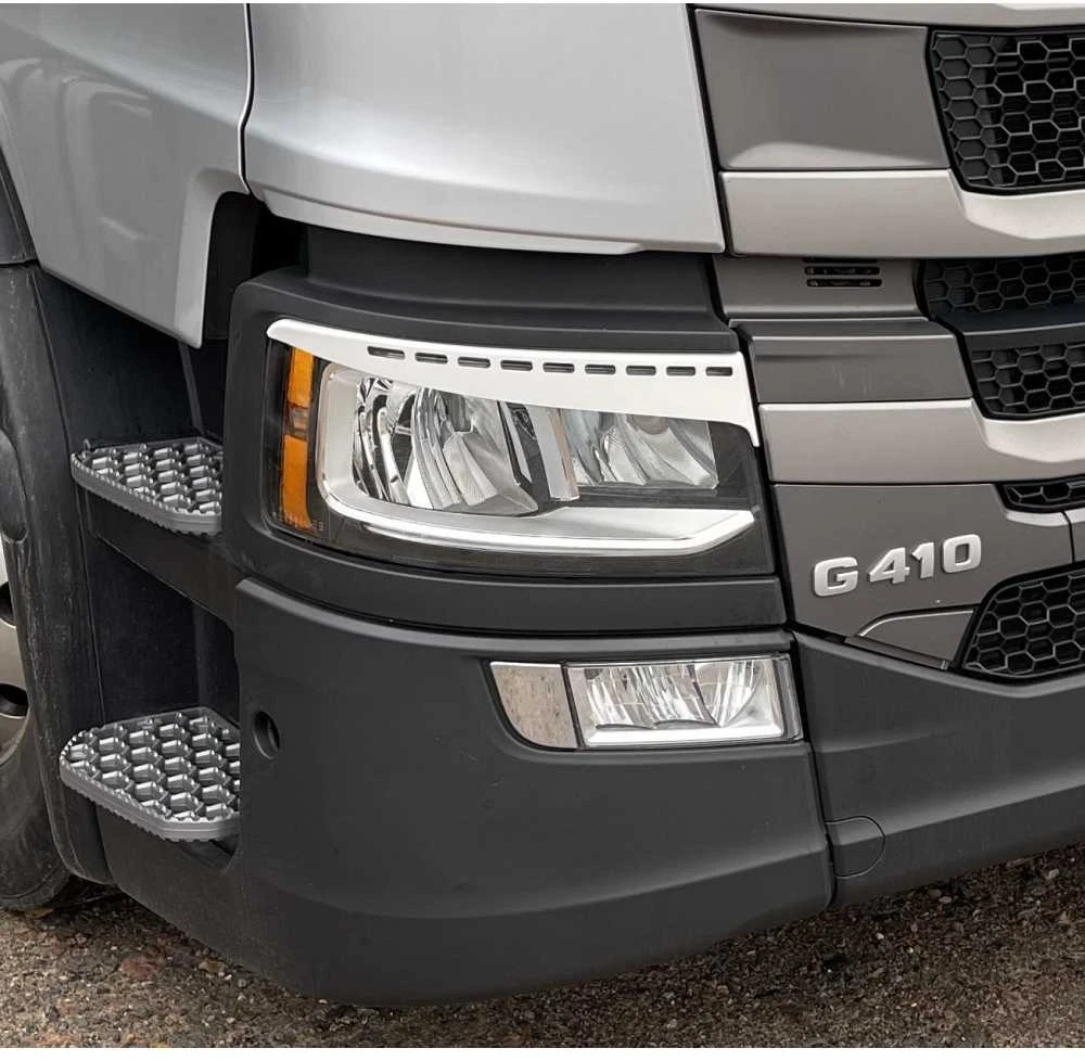 Priekinų žibintų apdaila Scania S/R 2016- LED reflekt., 1444014S22