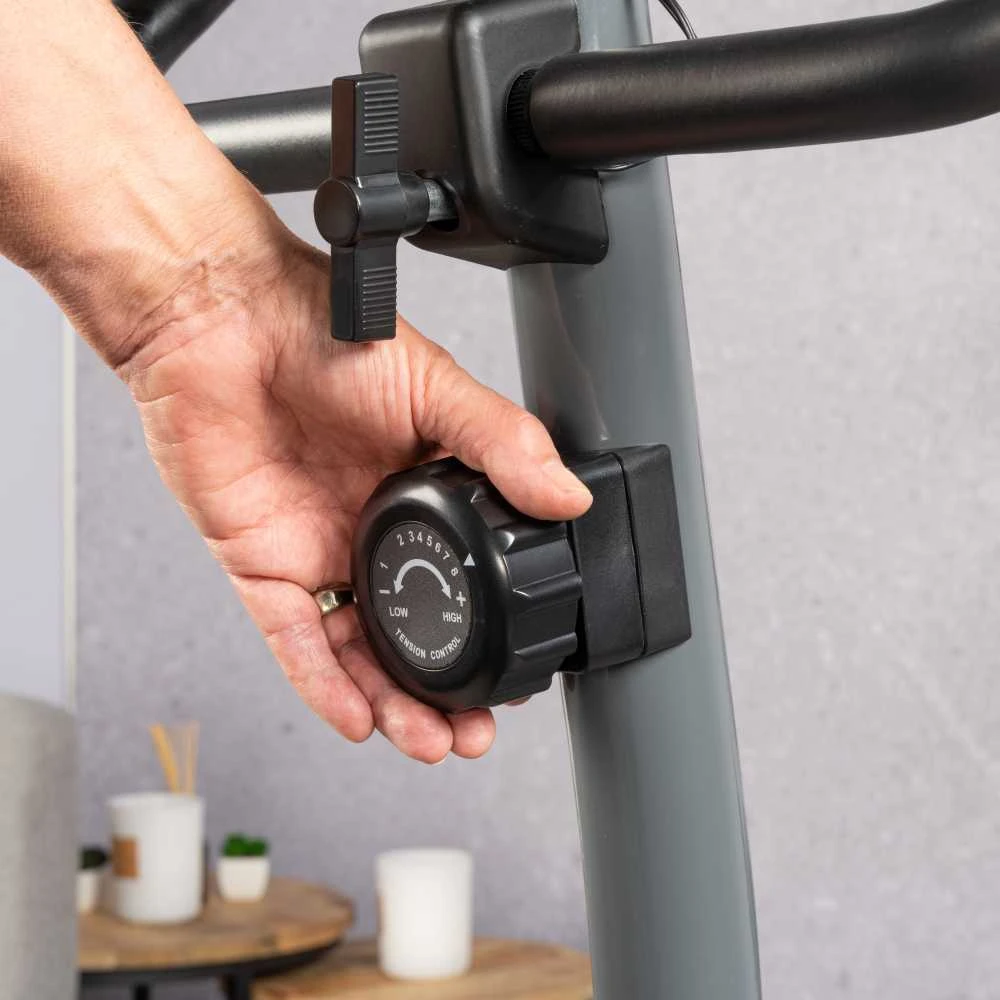 Dviratis treniruoklis TUNTURI CARDIO FIT B40